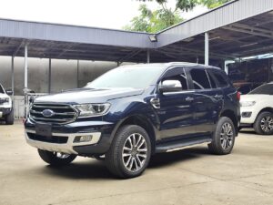 Alternative view of Ford Everest 2020 Titanium 2.0L AT 4x4 - Xanh Đen